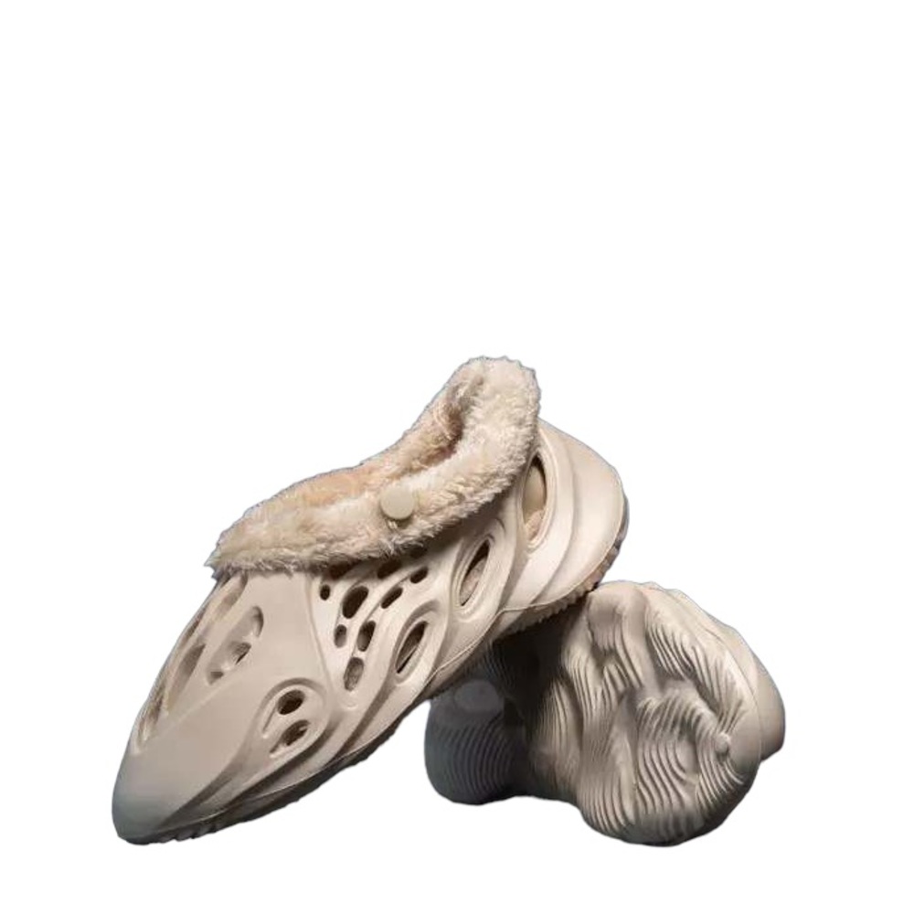 *SOLD* Foam Runners
